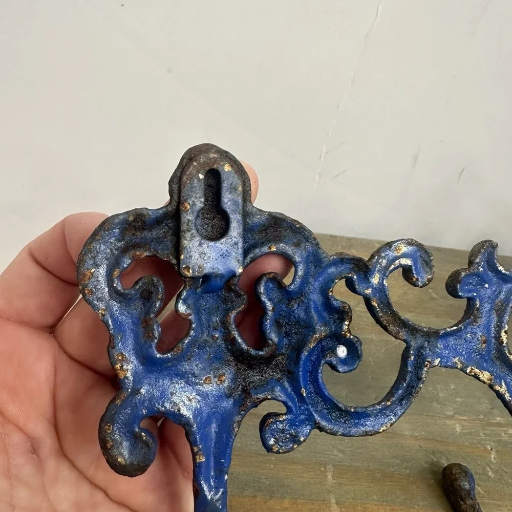 Vintage Rustic Cast Iron Scroll Victorian Wall Mount Coat Towel Hooks 5 Hooks